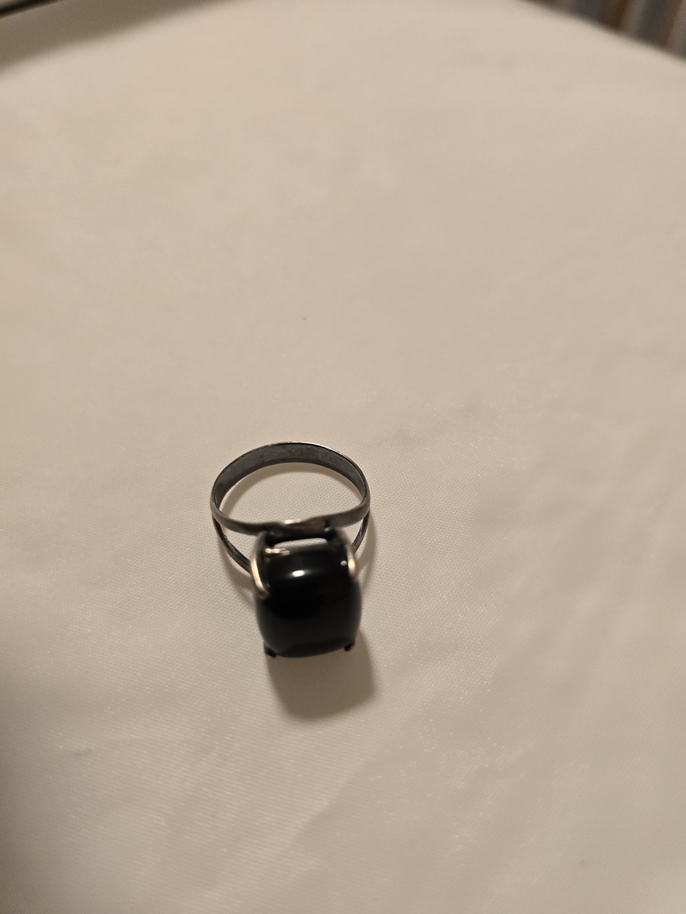 Black Stone Cocktail Ring - Sleek Silver Band